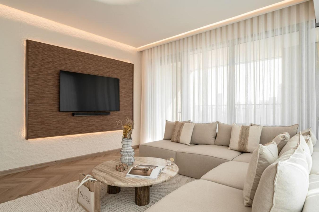 Seraya 15 - 3bdr - Private Infrared Sauna - Views Apartment Dubai